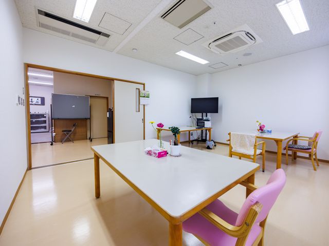 明るい共有室  