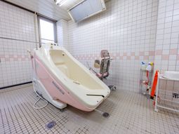 機械浴室  