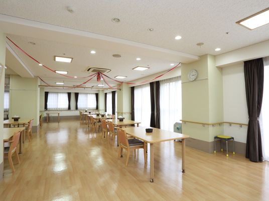 広々とした清潔な食堂