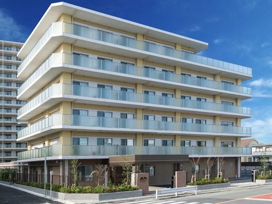 マンション外観  