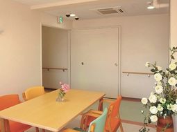 明るい空間のダイニング