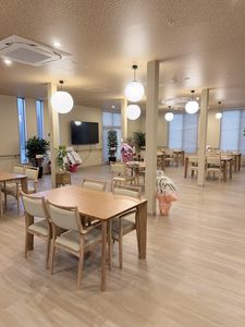 自然光のダイニングルーム