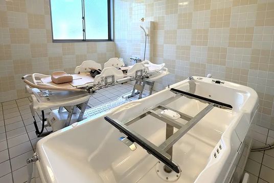 入浴設備のある浴室  
