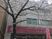 桜が咲く施設外観