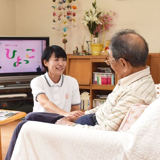 明るいリビングの様子