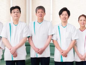スタッフ集合のリビング  