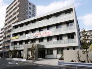 ゆったりした施設の外観