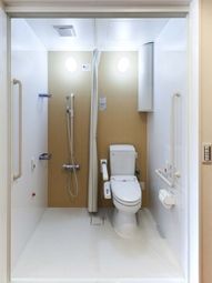 バリアフリーな清潔なトイレ