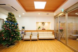 クリスマスツリーのロビー