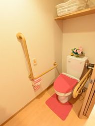 バリアフリーなトイレ空間