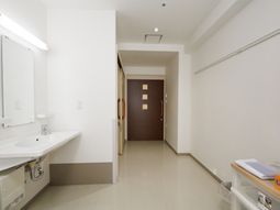 清潔な洗面所の一角