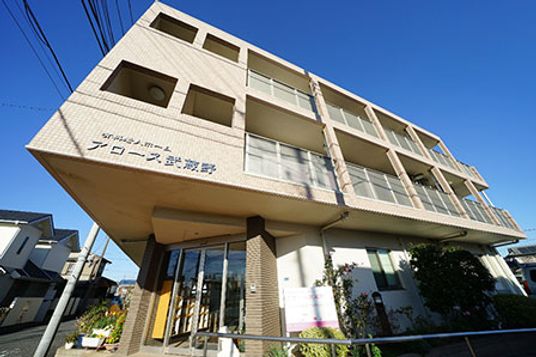 エントランスの外観