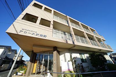 エントランスの外観