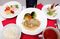 盛り付けられた食事のプレート