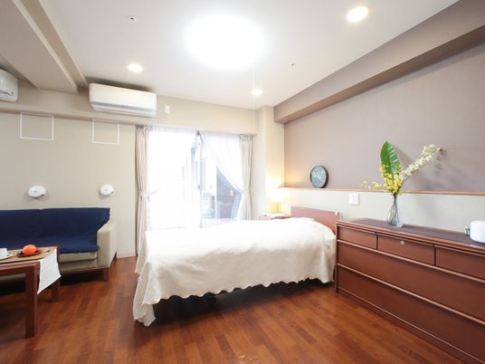 清潔な居室のインテリア