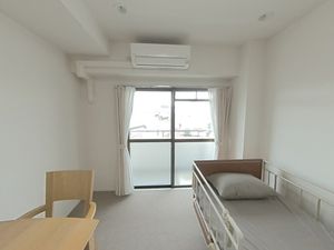 居室の清潔感溢れる光景