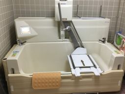 バリアフリー浴室設備