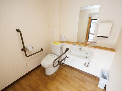 清潔な洗面トイレ空間