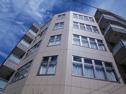 清潔な外観の建物
