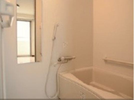 清潔感ある浴室