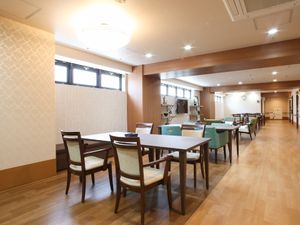 広々とした綺麗な食堂