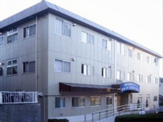 清潔感のある施設外観