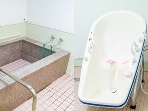 浴室の入浴設備  