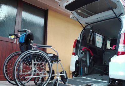 車椅子と車両の準備