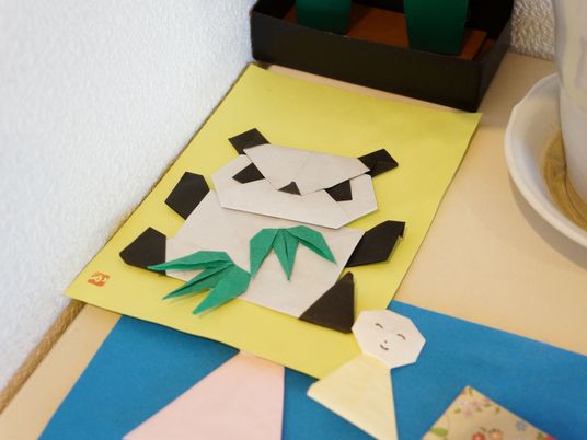  手作りのコラージュアート 