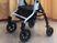 歩行補助具のある居室  