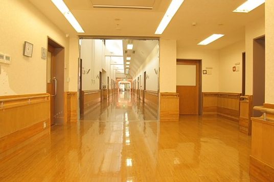 木の廊下