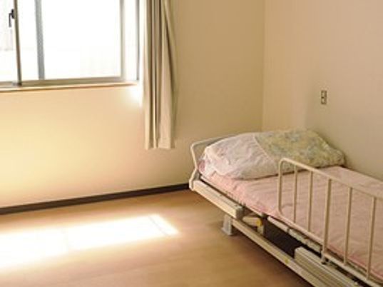 日差し入る明るい居室