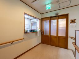 広い廊下の様子