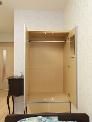 収納豊富な居室
