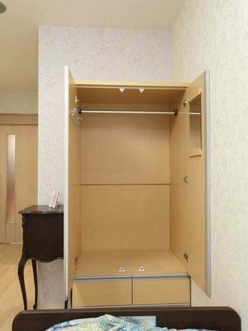 収納豊富な居室
