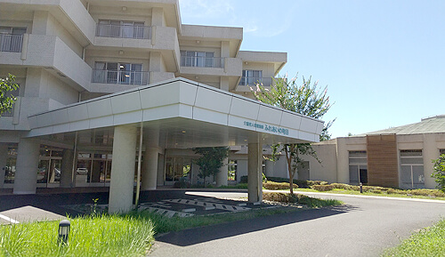 医療法人社団康心会 介護老人保健施設 ふれあいの町田の外観
