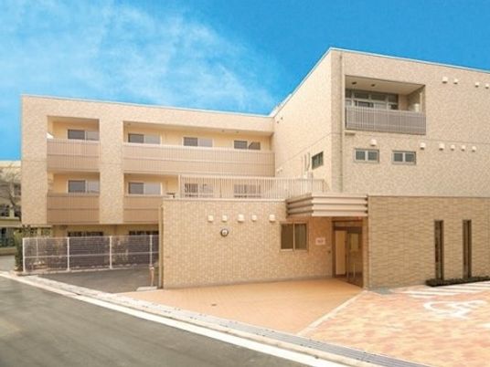 清潔感のある施設外観