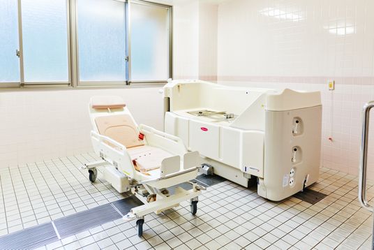 介助用バスルーム