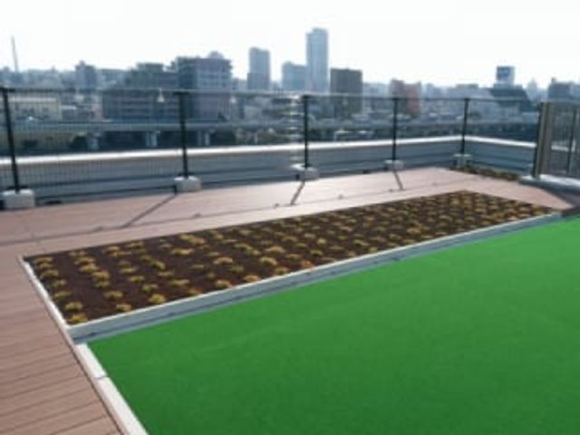 屋上からの眺め テラス 開放感あふれる屋上テラスです。晴れた日には、のびのびと過ごすことができそうです。