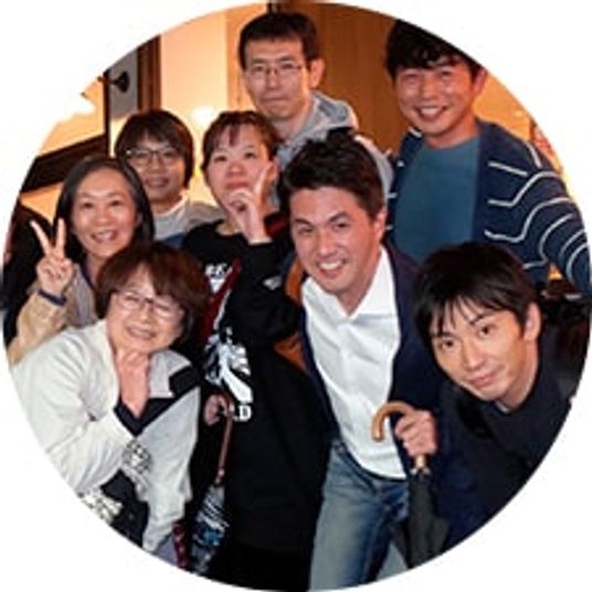 スタッフイメージの笑顔