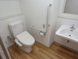 バリアフリートイレ設備