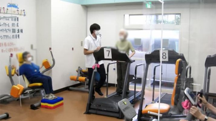 トレーニング中の部屋