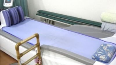 快適なベッドの居室