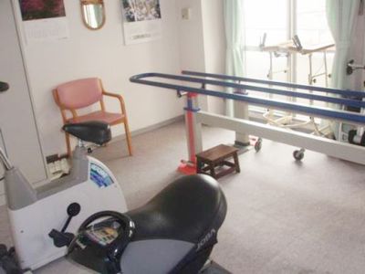 リハビリ機器のある部屋