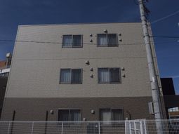 3階建ての建物