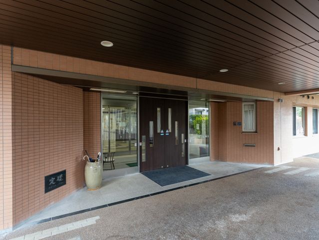 エントランスの入口