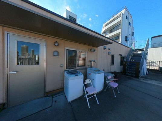 屋上コインランドリー