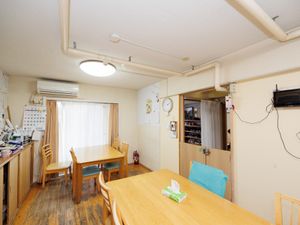 スタッフ共有スペース