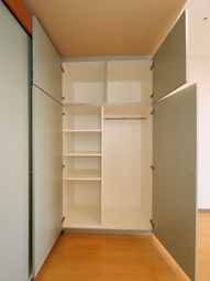 収納スペースのクローゼット