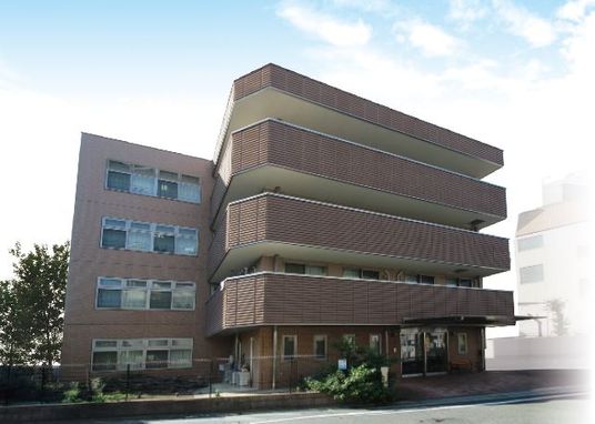 四階建て外観